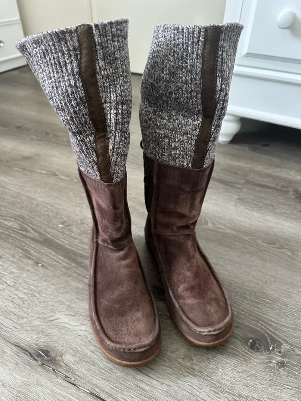 The North Face Brown Suede Winter Boots with Gray Knit Cuffs